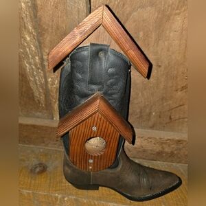 Rustic Brown Boot Birdhouse